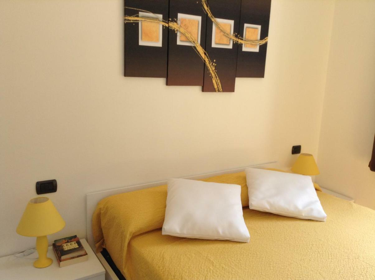 Larius Apartment Parking Carate Urio Екстериор снимка